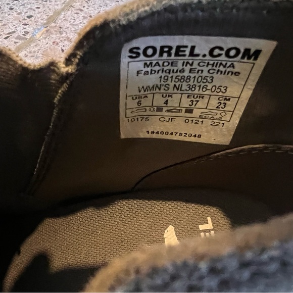 Sorel Evie wedge bootie size 6 - Picture 5 of 5